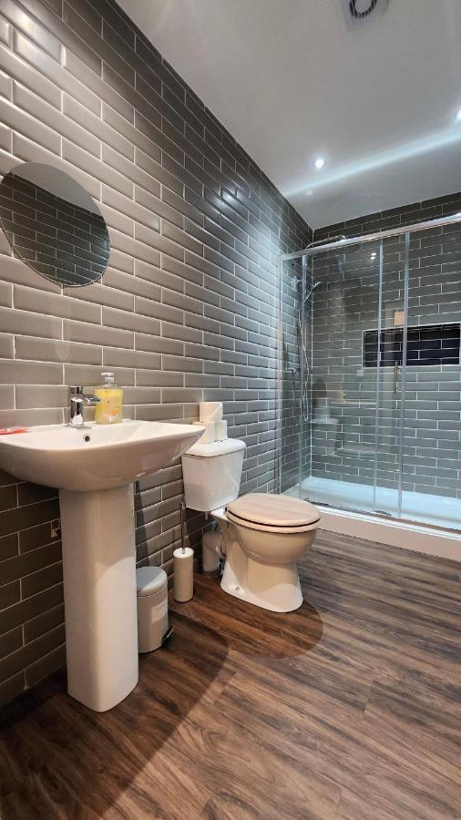 Principality Suites; Three Bed By Property Promise Cardiff Exterior photo